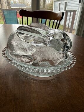 Indiana Glass Clear Bunny on nest Candy‎ Dish